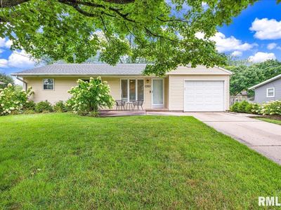 5826 N Mackinac Dr, Peoria, IL, 61614
