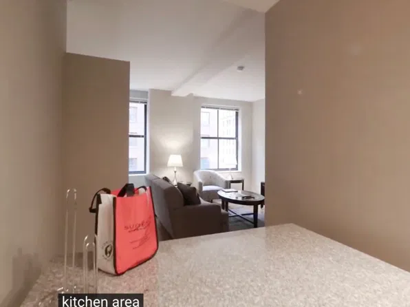 176 W Randolph St #608, Chicago, IL 60601