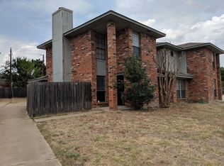 5703 Red Cactus Ct, Arlington, TX 76017