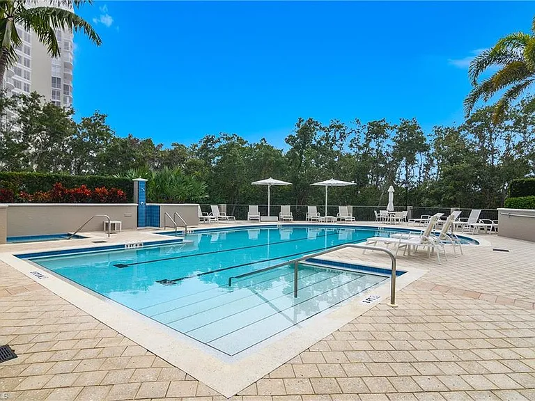 7225 Pelican Bay Blvd #204 — Photo 30