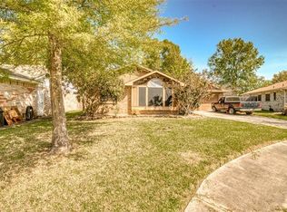 9811 Toucan Ln, Conroe, TX 77385