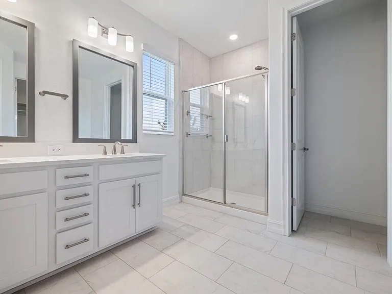 5103 San Martino Dr — Photo 17