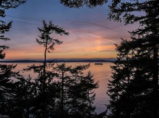 1385 Lopez Rd, Lopez Island, WA 98261
