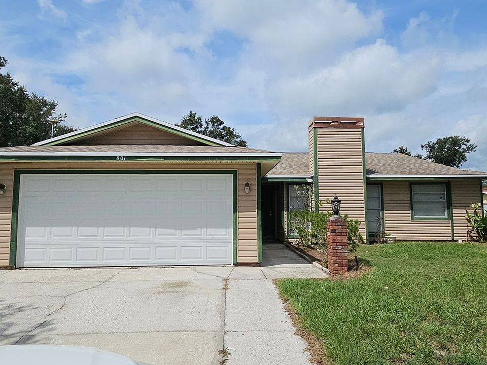 1st image of 801 Cinnamon Dr E
