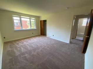 16 Midland Rd APT D, Springfield, PA 19064