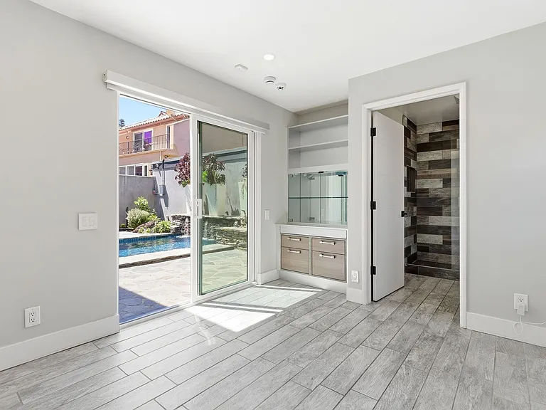 4520 Park Cordero — Photo 40