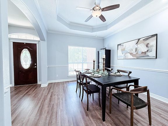 3rd image of 540 Springwood Dr