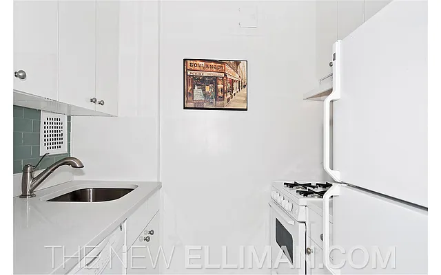 Sold by Douglas Elliman | media 5
