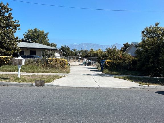4th image of 405 E Francis St