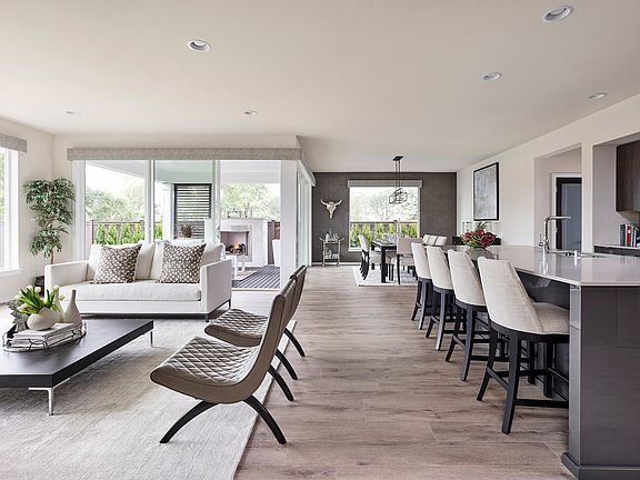 Interior Image For The Astoria