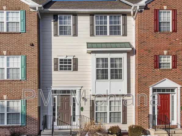129 Clancey St
