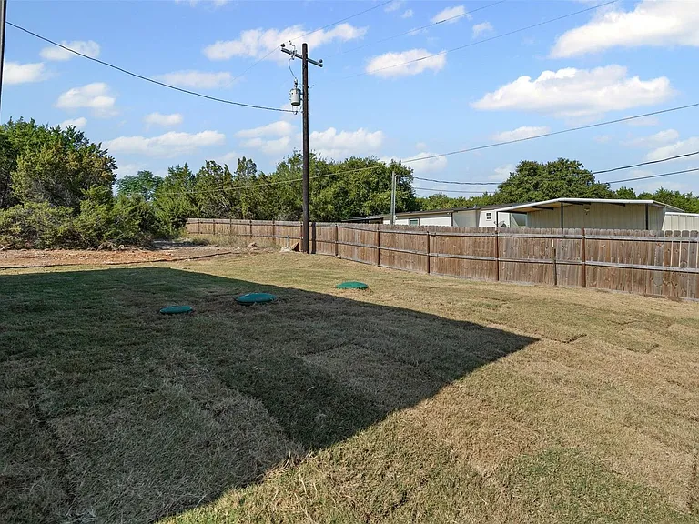 3402 Hilltop Rd — Photo 40