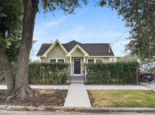 5256 Leeland St, Houston, TX 77023