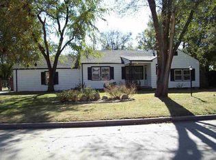 1409 N Pleasantview Dr, Wichita, KS 67203