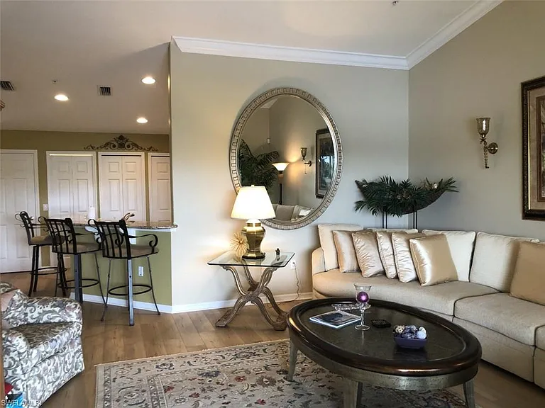 1380 Tiffany Ln #2204 — Photo 9