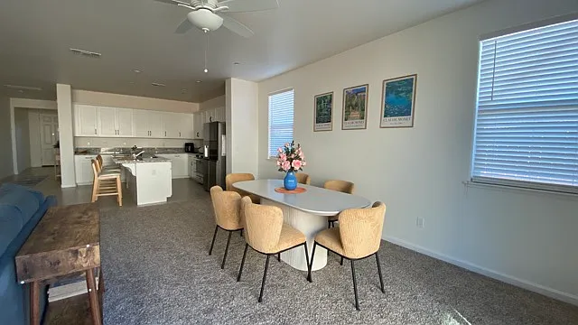 806 Sophie Ct — Photo 17
