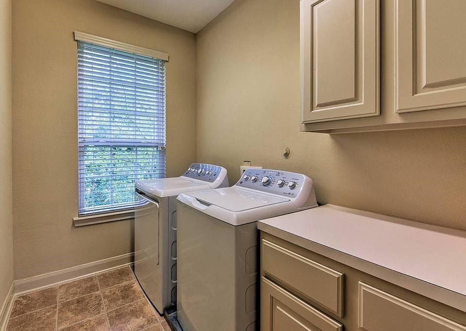 2nd image of 91 Low Country Ln