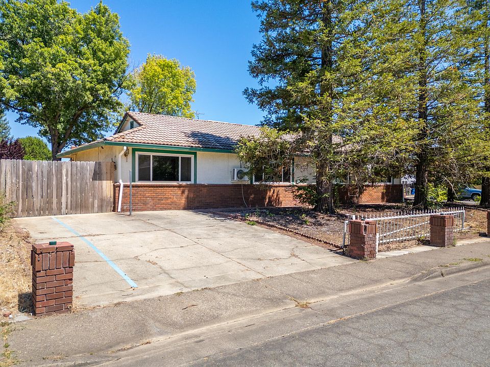 1st image of 310 Woodhill Dr
