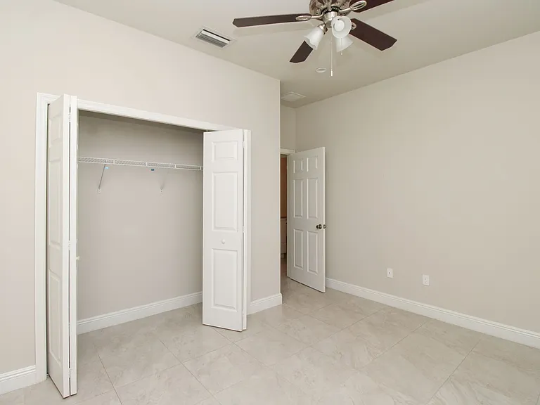2861 Tropicana Blvd — Photo 11