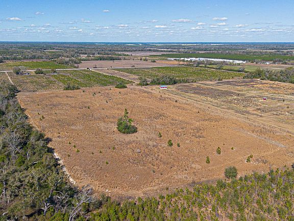 4th image of 2 SE Walter Henderson Rd