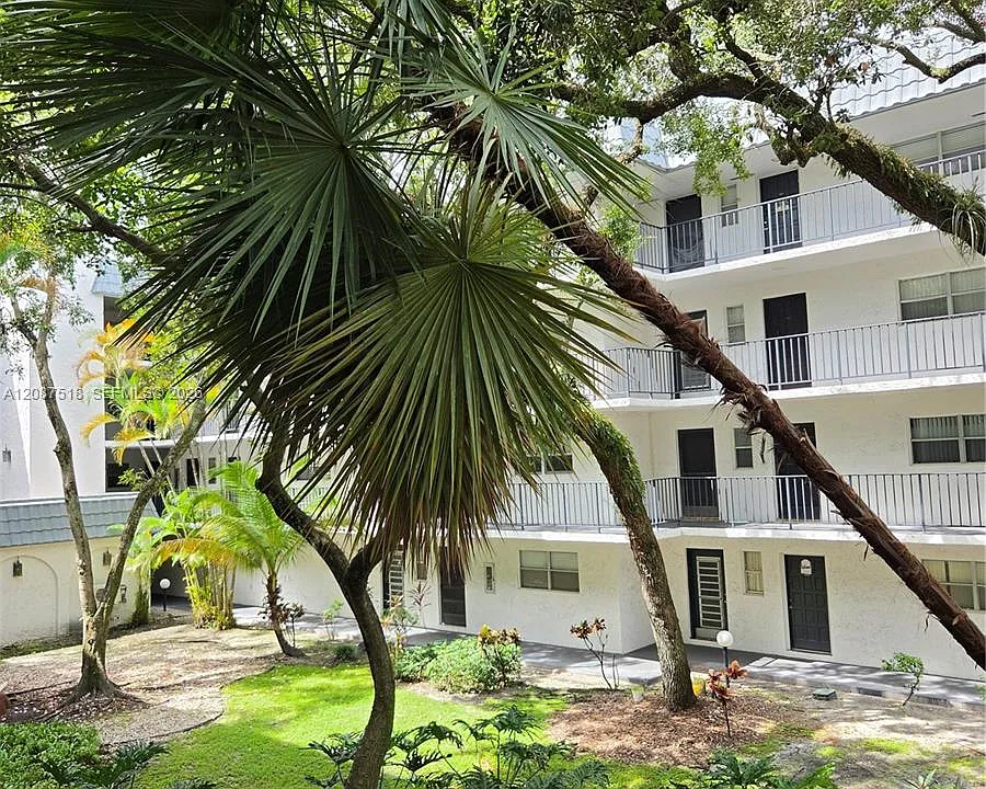 3280 Spanish Moss Ter #213