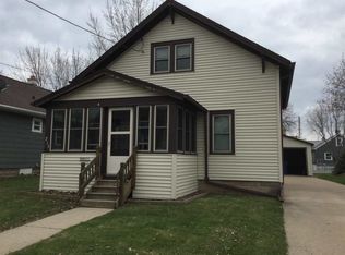 213 Lake St, Menasha, WI 54952