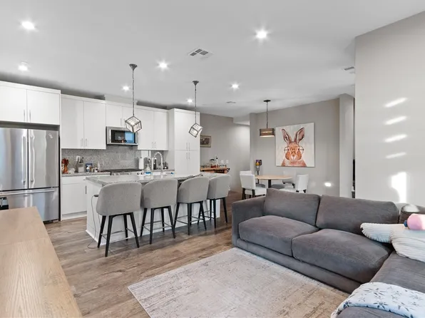 1215 W Bushell St, Anaheim, CA 92805