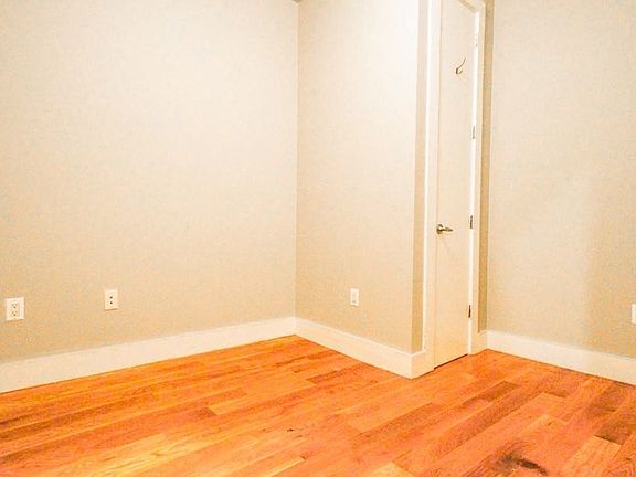 4th image of 247 Troutman St Penthouse 3