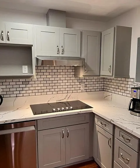 2240A Metcalf St — Photo 11