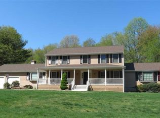 15 Arbutus Ln, Trumbull, CT 06611