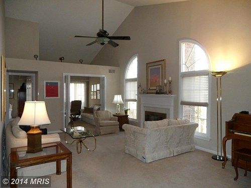 3rd image of 10838 Luxberry Dr #36