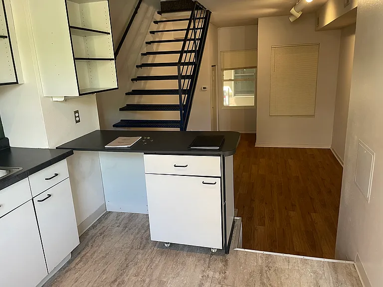 101 N Blount St #1717 — Photo 7