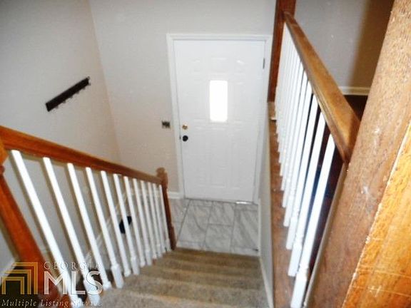 2nd image of 4564 Cresant Ln