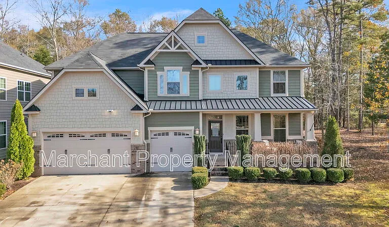 4 Woodland Chase Ct — Photo 1