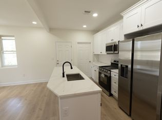 337 W Clay Ave FLOOR 2, Roselle Park, NJ 07204