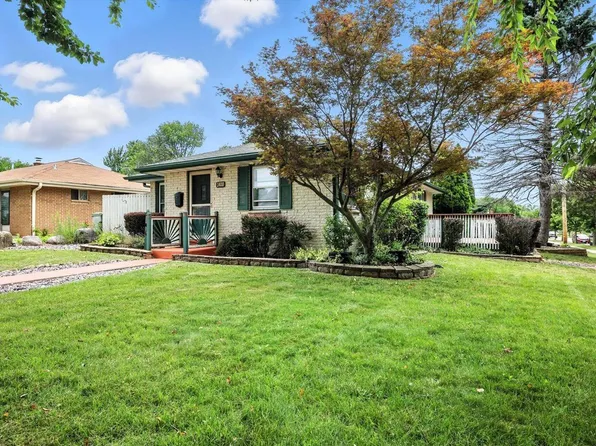 1400 West Klein AVENUE, Milwaukee, WI 53221