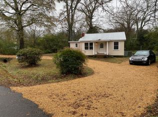 3061 Sunview Dr, Vestavia, AL 35243
