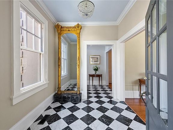 5th image of 1209 Springdale Rd NE