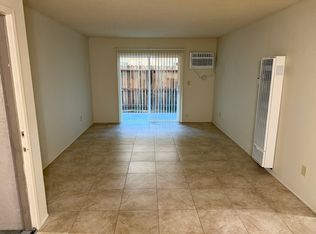 1540 E Canfield Ln, Anaheim, CA 92805