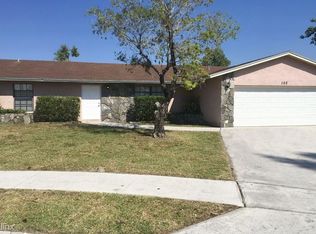 102 Euston Ct, Royal Palm Beach, FL 33411