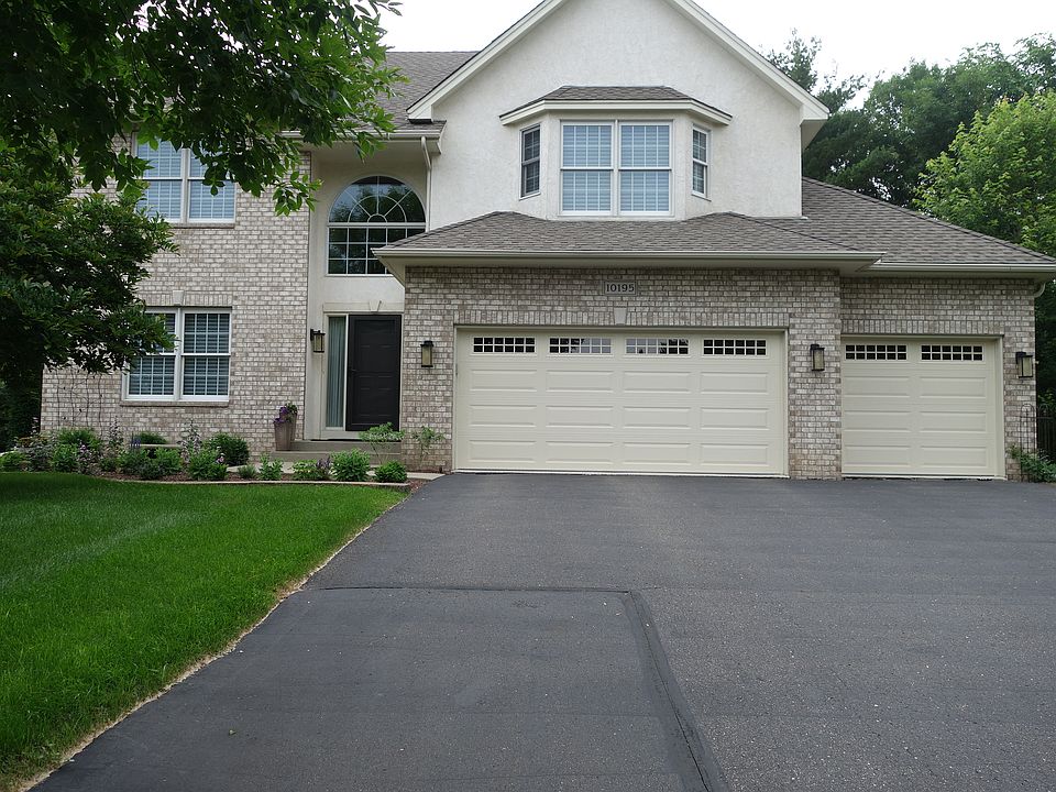 1st image of 10195 Bridgewater Cir