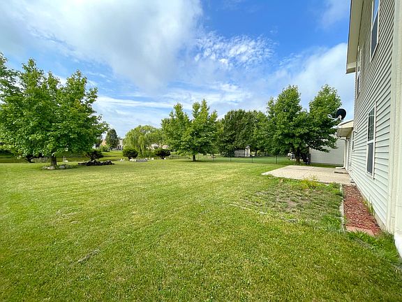 3rd image of 6407 Whitaker Farms Dr