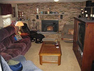 4th image of 52 Marberth Dr