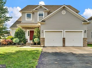 7 Schenck Ln, Somerset, NJ 08873