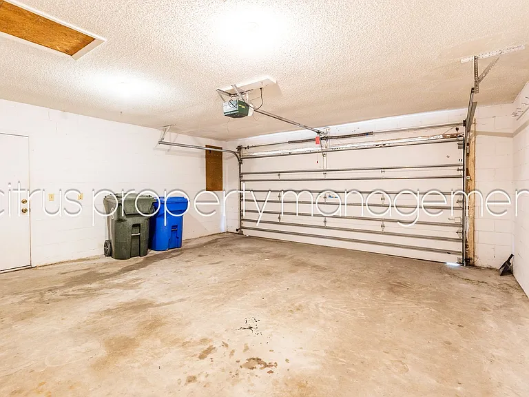 1002 Gammage Point — Photo 22