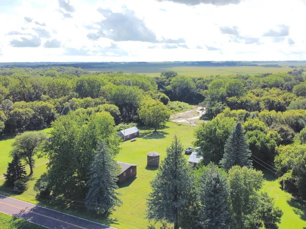 2555 River Rd, Marshall, MN 56258