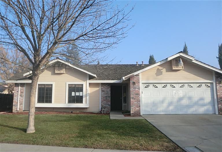 1st image of 928 Deer Park Dr