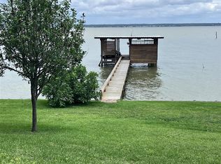 300 & 301 Tortuga Way, Pointblank, TX 77364