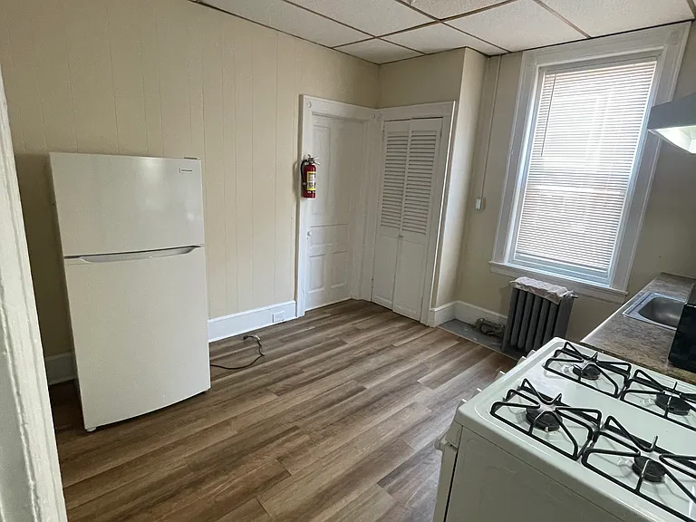 4732 D St #2 — Photo 5