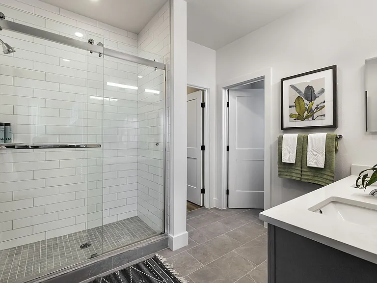 Escalon Townhomes — Photo 8